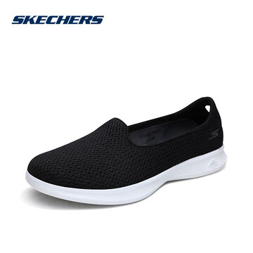 SKECHERS(斯凯奇)PERFORMANCE系列女运动鞋14469/BKW